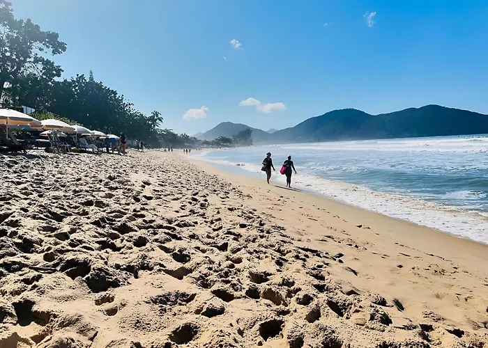 Apartamento Na Praia Do Sape - Ubatuba - Condominio Hora Da Praia - Terreo